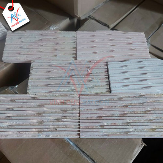 Đá răng lược hồng