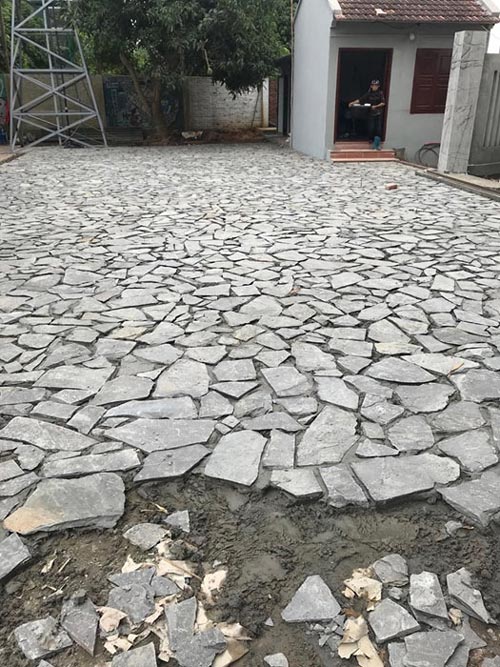 Công trình thực tế sử dụng Đá chẻ bao xanh.