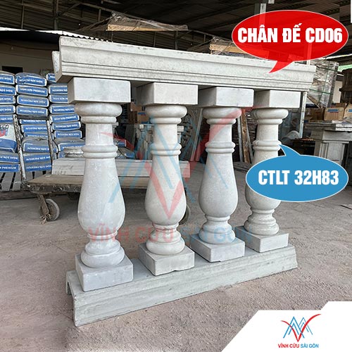 Lục bình CTLT 32H83 kết hợp với chân đế CD06