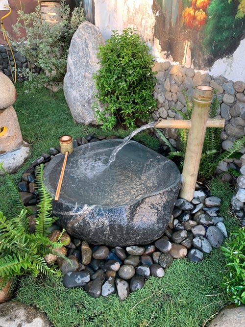 Lavabo đá cuội tự nhiên