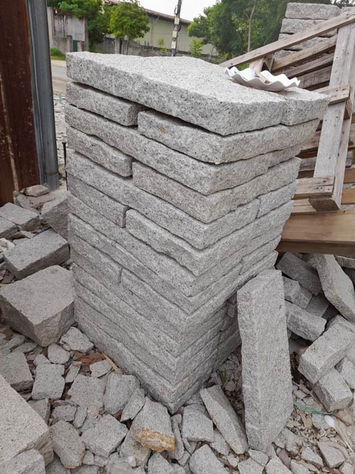 Đá thủ công lát sân Vũng Tàu 30x60cm
