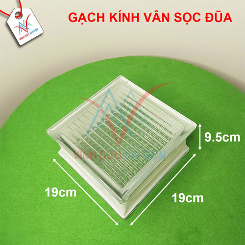 Gạch kính thủy tinh vân sọc đũa 